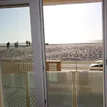 Em Frente Ao Mar